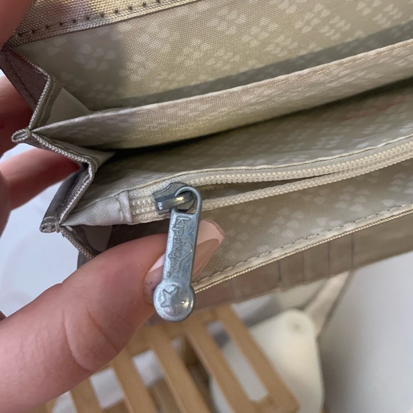 Kipling Teddi Metallic Snap Wallet gold 12 card slots snap button closure - Picture 5 of 8